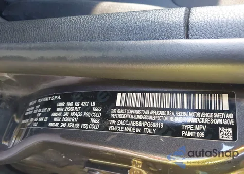 2017 Jeep Renegade Latitude Fwd из США, поврежденный, VIN ZACCJABB8HPG59819